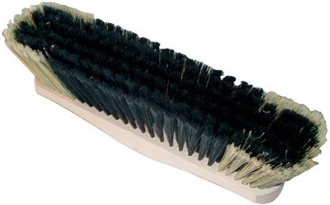 Šluota 28 cm, medinė, nelakuota, su PET šereliais, be sriegio
