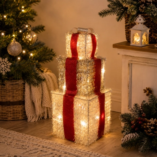 Kalėdinė LED dekoracija „Dovanos“ 37 cm – 1 vnt.