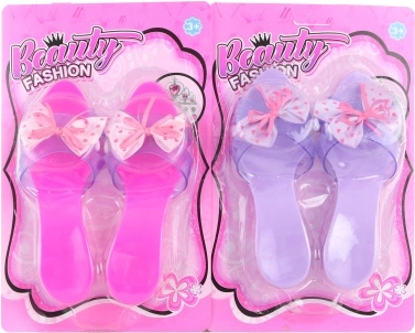 Plastikiniai vaikiški bateliai su kaspinu