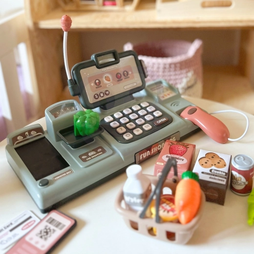 Pilna parduotuvės įranga