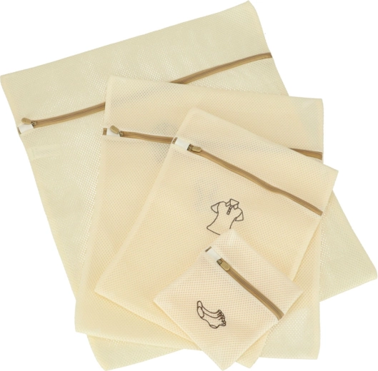 Įvairūs dydžiai kiekvienam drabužiui