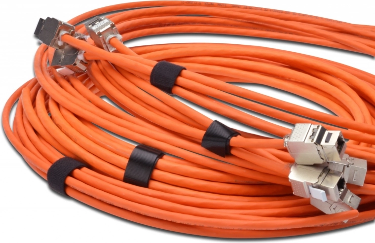 Tidy cables in no time
