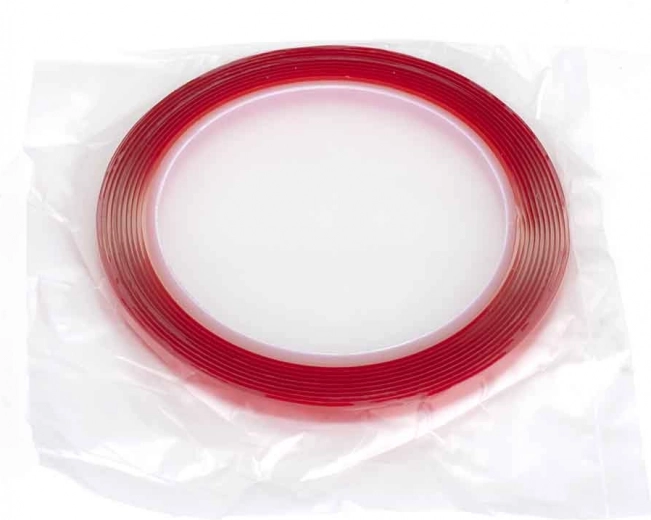 Resistance to UV, moisture and chemicals