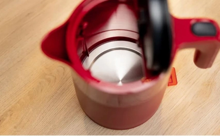 One-touch lid opening