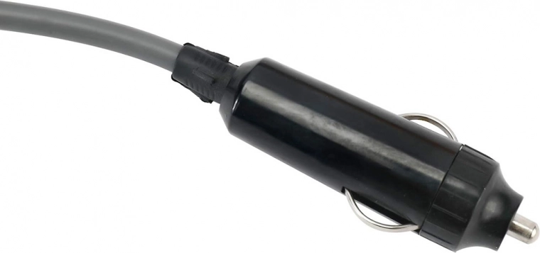 Maitinimas iš 12 V automobilio lizdo