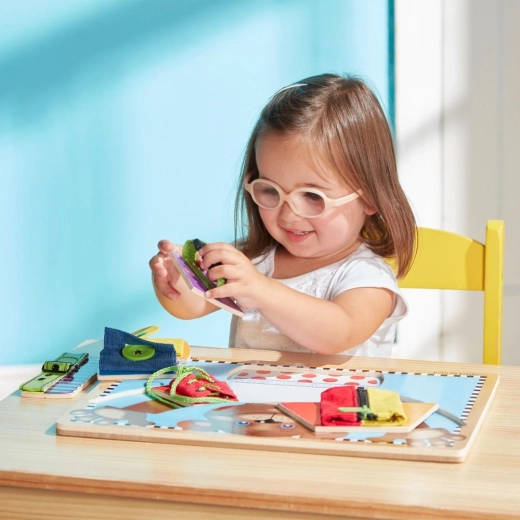 Patvari medinė konstrukcija vaikams 3+