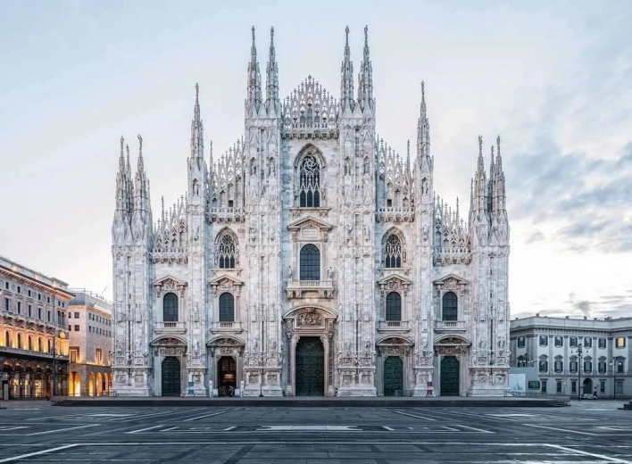 Ikoniškas Duomo di Milano motyvas