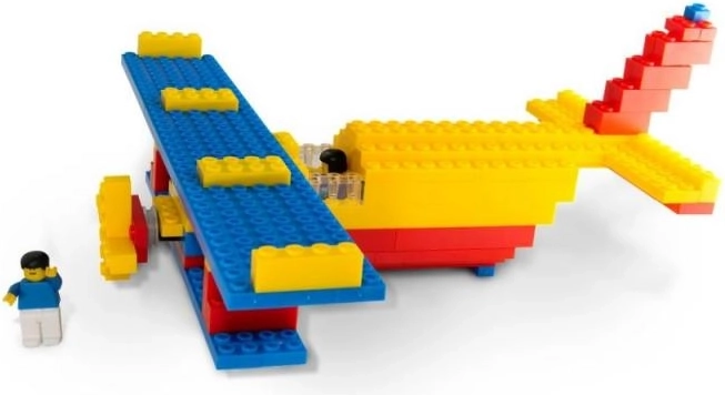 Lengvas lėktuvas fantazijos skrydžiams