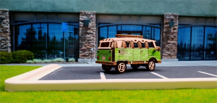 Functional mechanical model that really drives