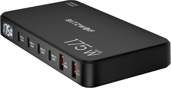 Fast charging with PD 3.0, PPS, and QC 4+