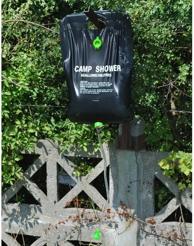 Nemokamas šiltas vanduo iš saulės