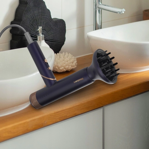 Visiška kontrolė: 3 greičiai, 2 temperatūros ir šaltas oras