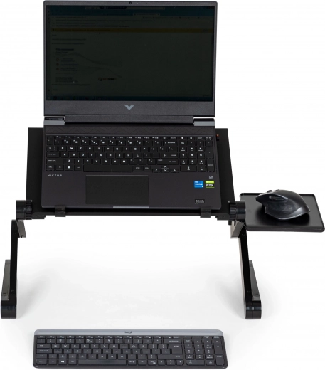 Full height and tilt adjustment