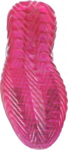 Pradūrimui atspari ir neslystanti pado dalis