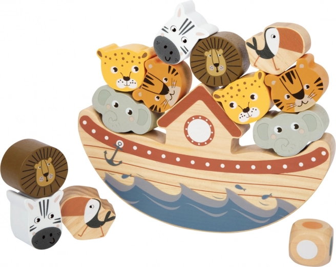 Balancing boat with animal figures