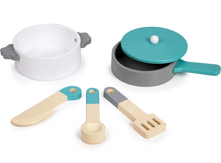Washing machine and 5-piece accessory set