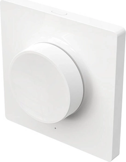 Bluetooth remote control and online availability
