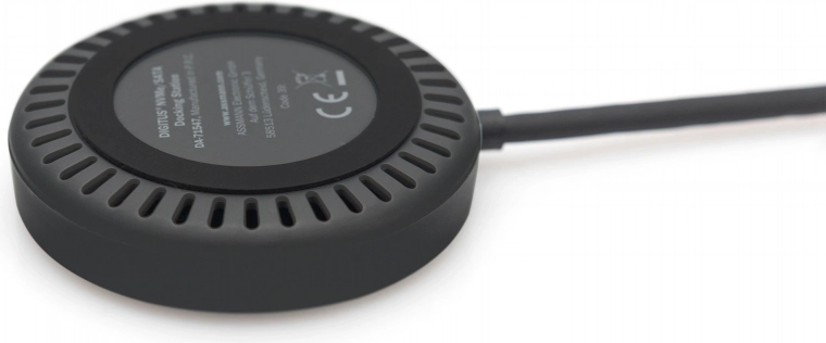 Simple Plug & Play without drivers
