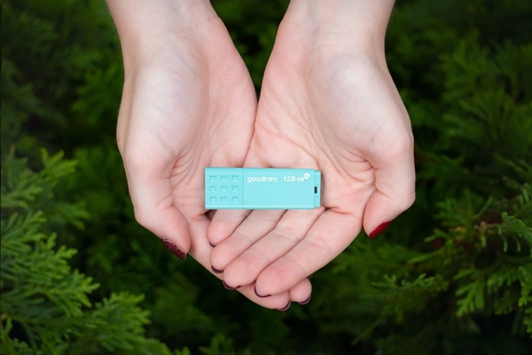 Antibacterial protection with Biomaster technology