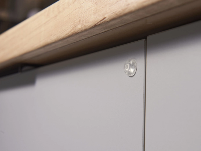 Paprastas lipnus montavimas