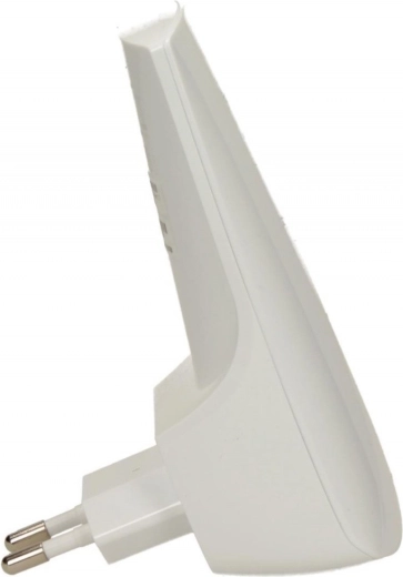 Compact wall‑plug design