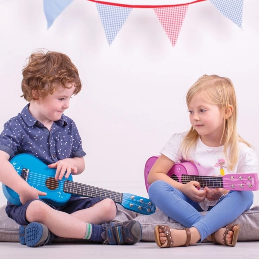 Encourages creativity and learning