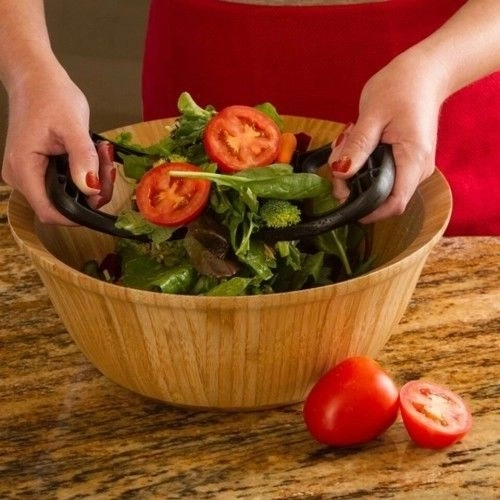 Universalus pagalbininkas ir virtuvėje