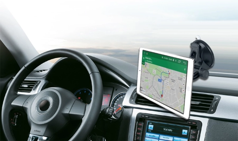 Comfortable navigation from a safe angle