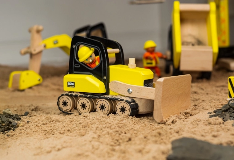 Functional tracked drive