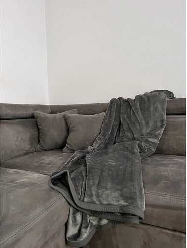 Elegantiška pilka bet kuriam interjerui