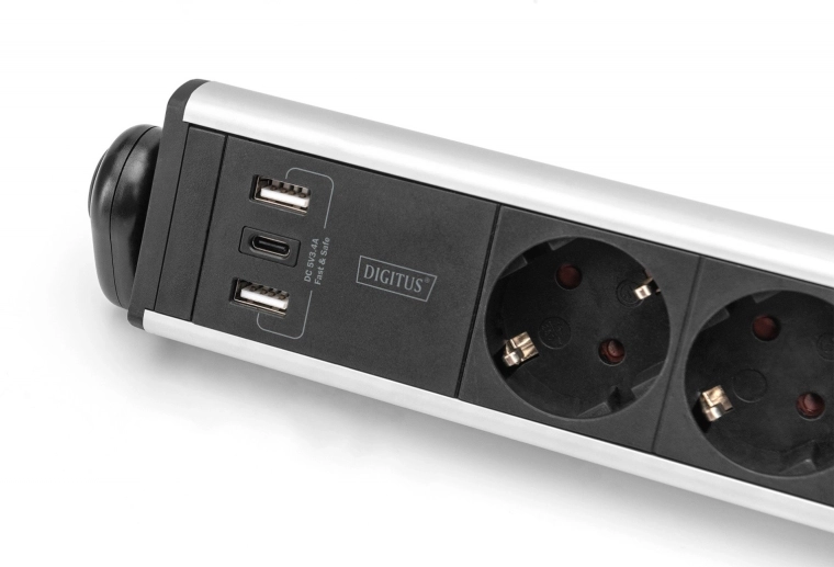 Greitas įkrovimas per USB‑A ir USB‑C