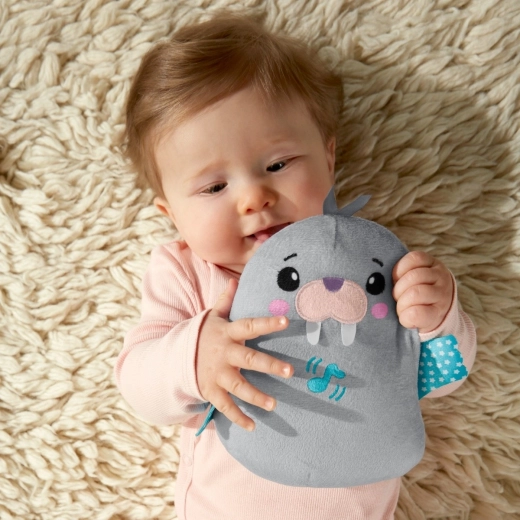 A super-soft cuddle toy for little hands