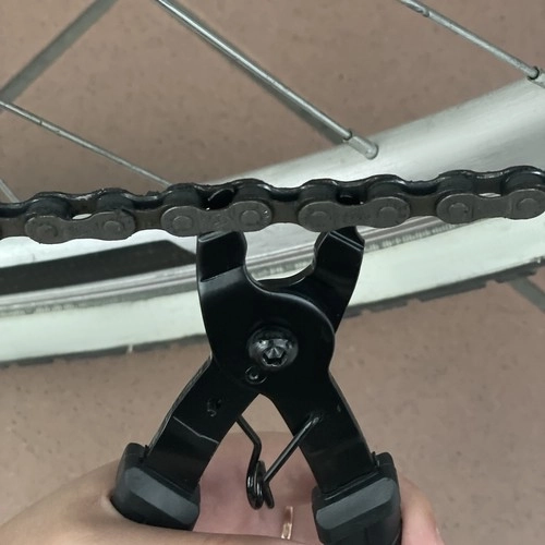 Greitas greitjungties atidarymas ir uždarymas