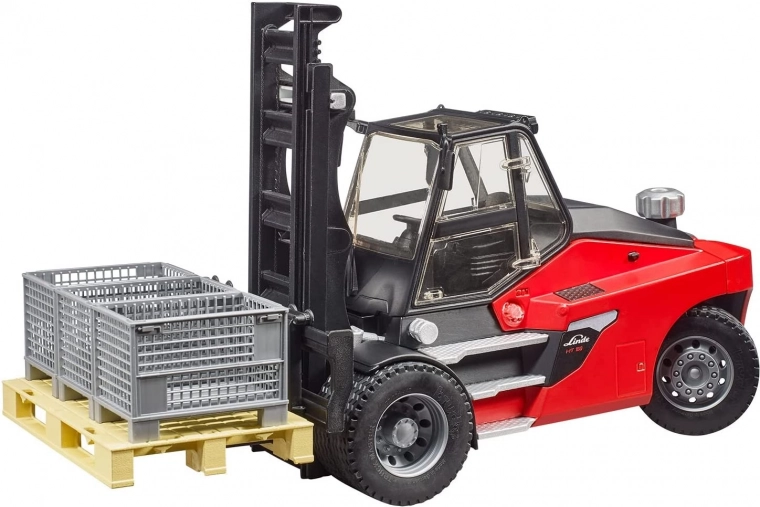 Precise maneuvering thanks to the rear axle