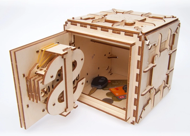Decoration and storage in one