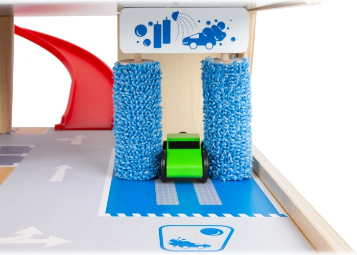 Automatinė plovykla su šepečiais ir saugūs atitvarai