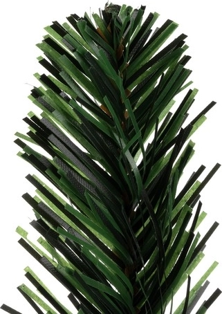 Realistiškos spyglės gausioms kompozicijoms