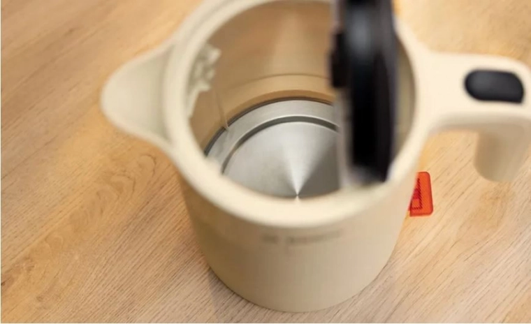 Easy lid opening