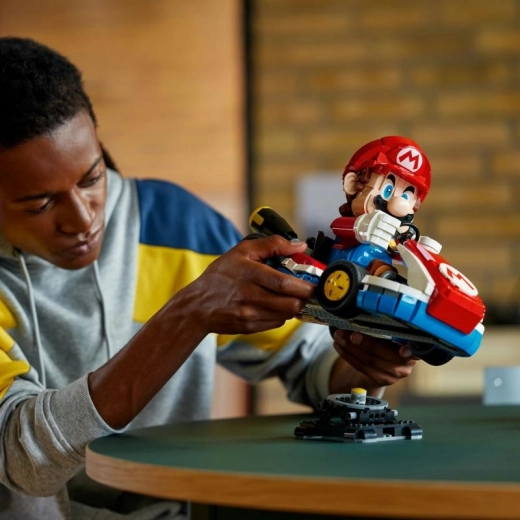Dinamiškos pozos kaip iš Mario Kart