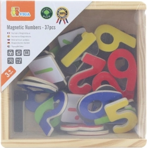 37 colorful magnetic pieces