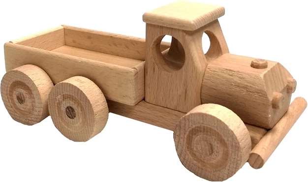Smooth ride and spacious bed