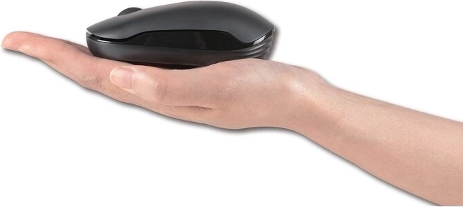 Comfortable ambidextrous design with scroll wheel