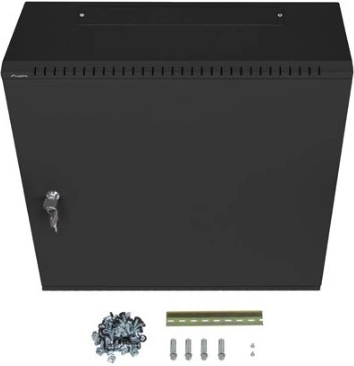 Thoughtful cabling and accessories