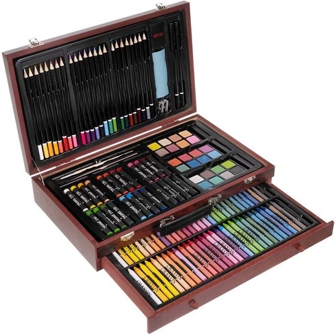 Aiškiai sudėtas 148 dalių komplektas