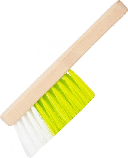 Patvarus medžio ir plastiko derinys