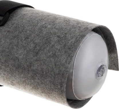 Minkšta medžiaga su pripučiamu vamzdeliu ir dirželiais