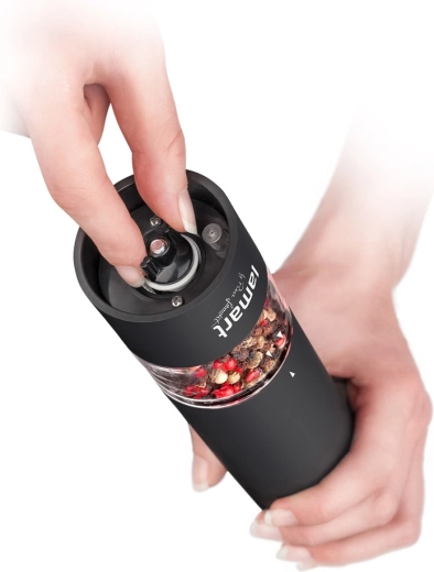 Adjustable mechanism