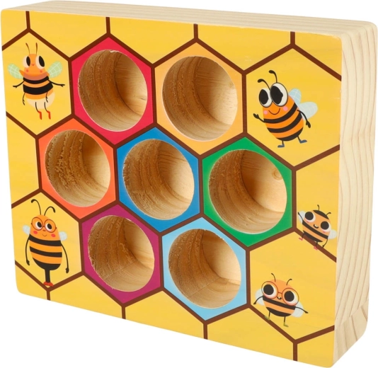 Spalvotas bičių avilys iš masyvios medienos