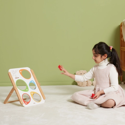 Medinis rėmas ir trys maišeliai