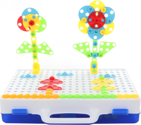 Spalvinga kūryba ir smulkioji motorika